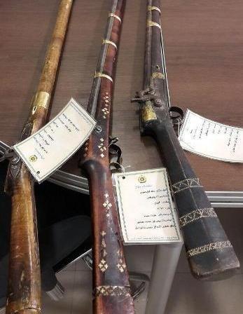 نمایش سه قبضه سلاح تاریخی در کاخ موزه مشروطه