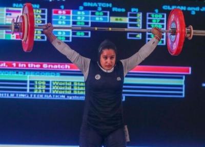 چرا پیروز ترین دختر وزنه بردار ایران روی سکو اشک می ریخت