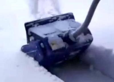 دستگاه برف روب الکتریکی چطور کار می کند؟